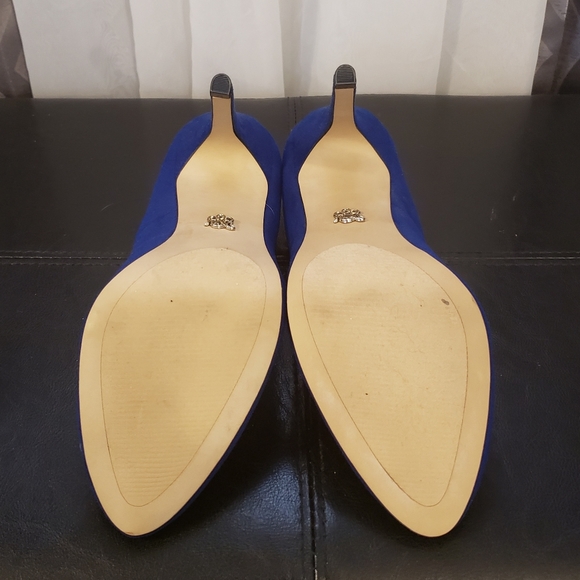 Rock & Republic Pumps - Picture 3 of 5